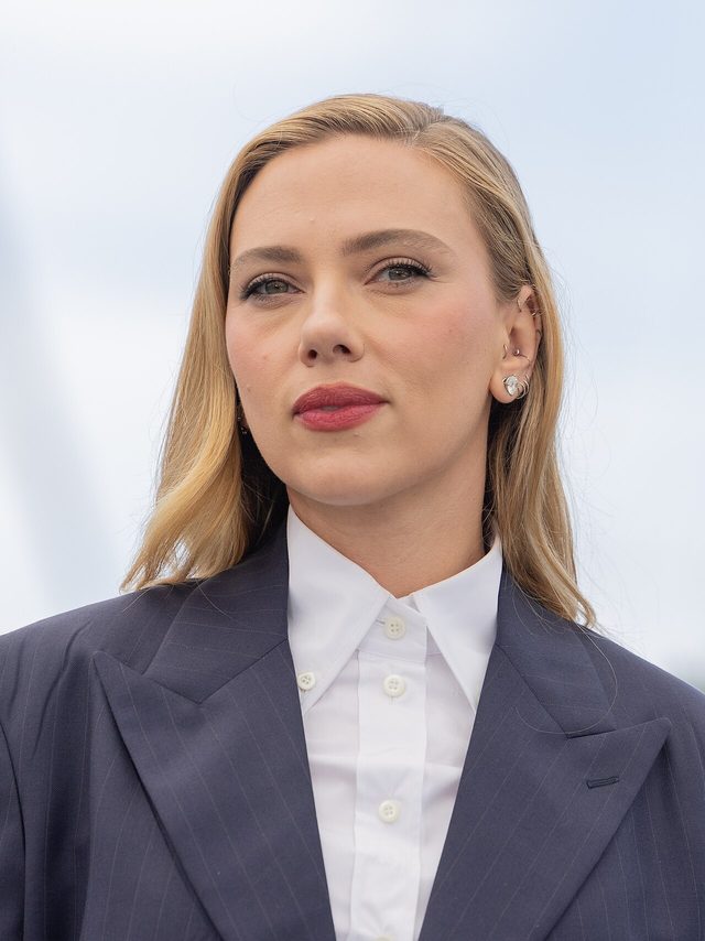 Scarlett Johansson in a gray suit at the 2025 Cannes Film Festival